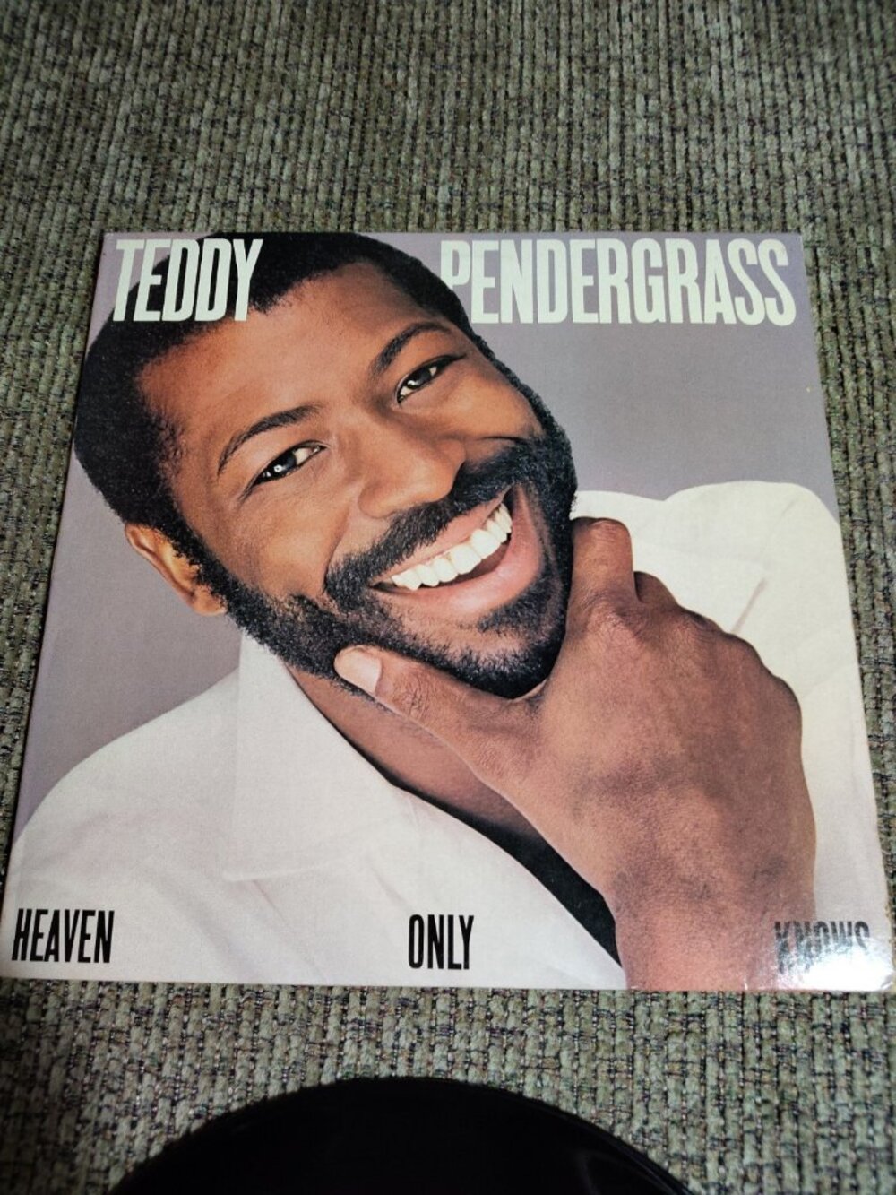 TEDDY PENDERGRASS Heaven Only Knows 1983 Vinyl LP Philadelphia Int FZ 38646 VG